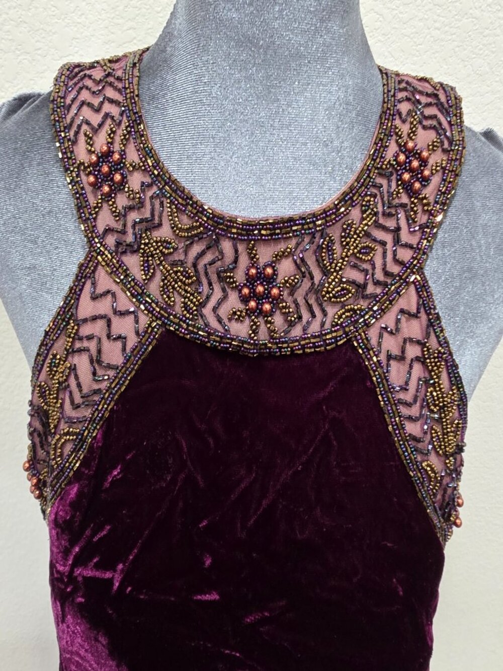 Oleg Cassini Evening Gown Sz 12 Purple Velvet & Beaded Halter Neck Luxury